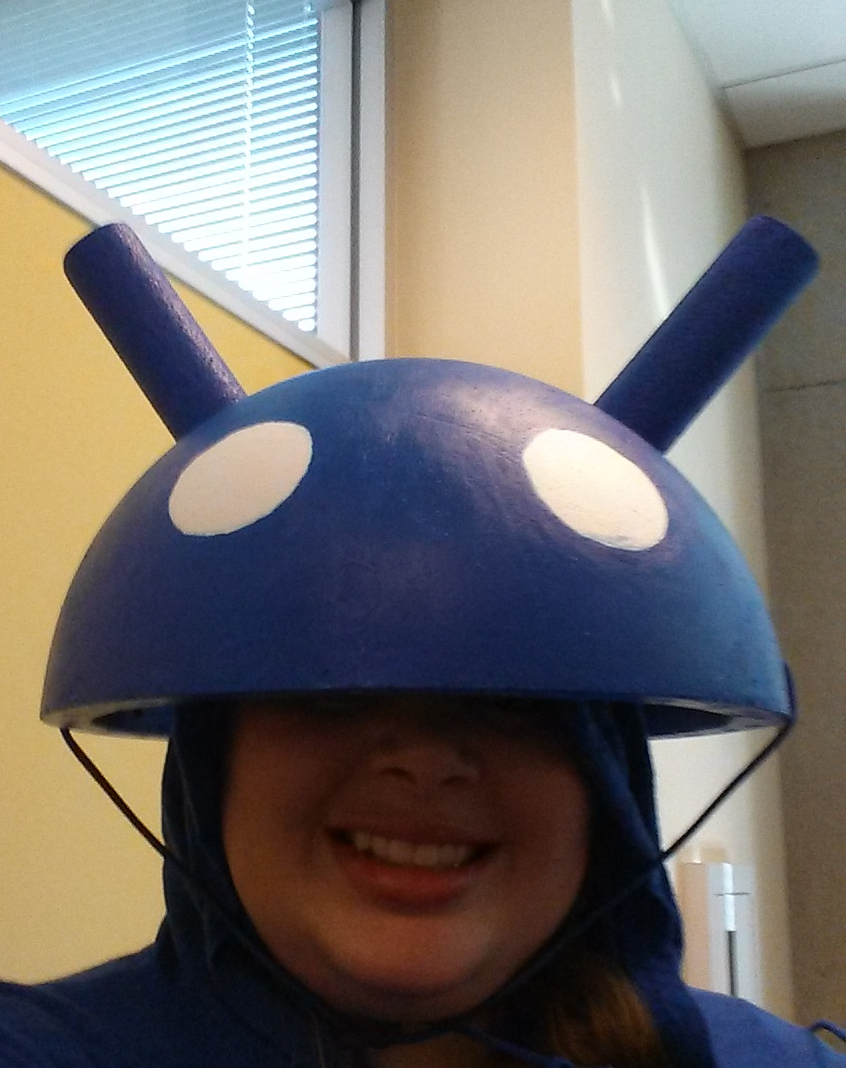 Android-costume-hat-stacywylie